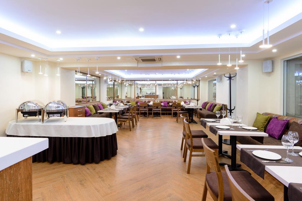 Apart Hotel 92/2 Karagandy エクステリア 写真