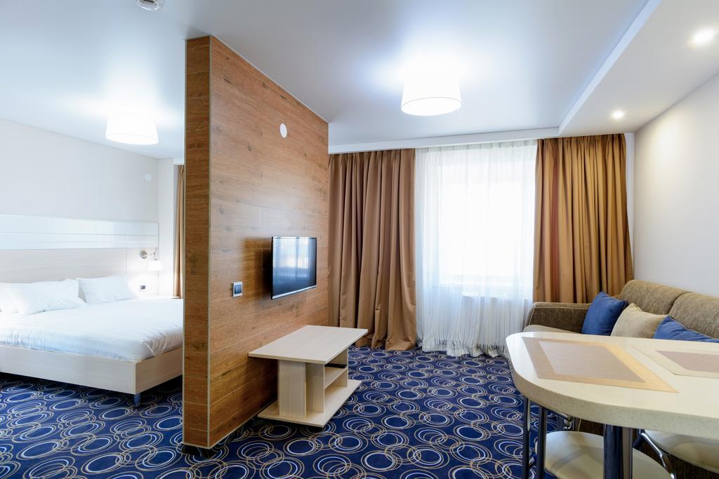 Apart Hotel 92/2 Karagandy エクステリア 写真