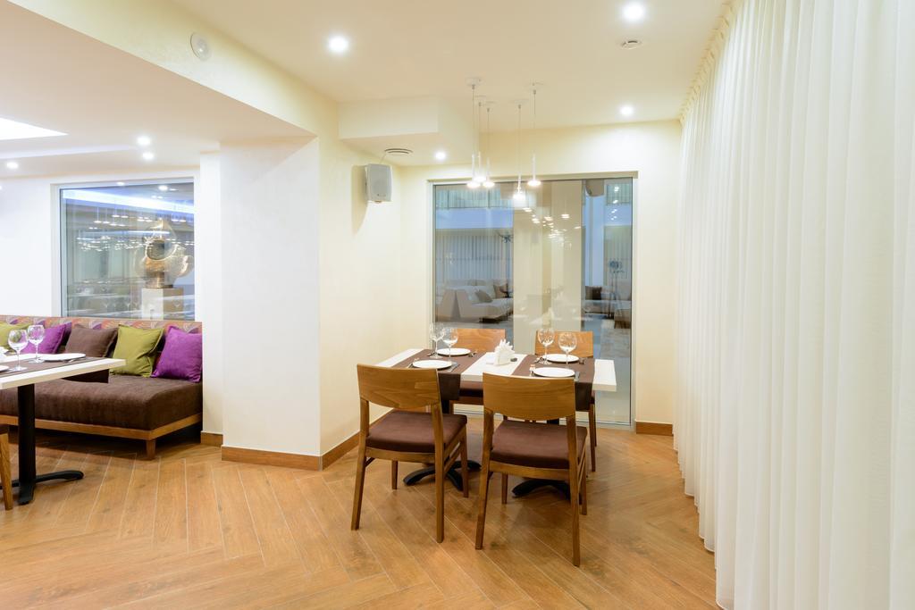 Apart Hotel 92/2 Karagandy エクステリア 写真