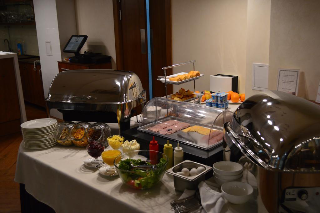 Apart Hotel 92/2 Karagandy エクステリア 写真